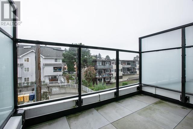 303 - 6933 Arcola Street, House attached with 3 bedrooms, 3 bathrooms and 1 parking in Burnaby BC | Image 22