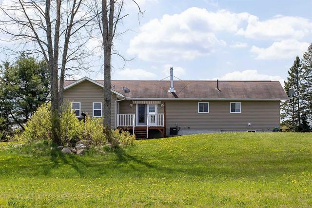 13922 Hwy 522, House detached with 2 bedrooms, 1 bathrooms and 16 parking in Parry Sound, Unorganized, Centre Part ON | Image 22