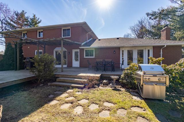 8 Huttonville Dr, House detached with 4 bedrooms, 3 bathrooms and 12 parking in Brampton ON | Image 39