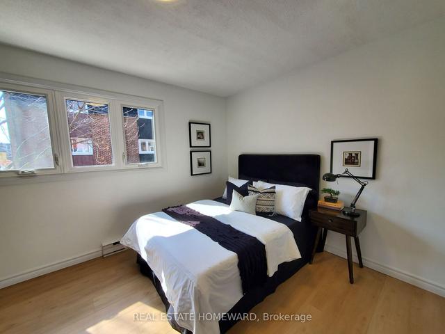 70 Stanley Terr, House attached with 3 bedrooms, 2 bathrooms and 2 parking in Toronto ON | Image 17