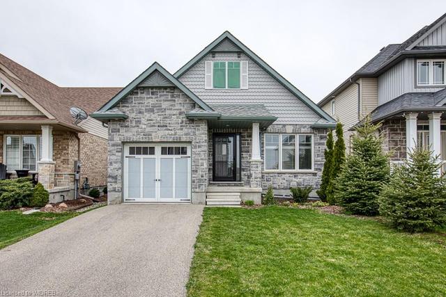 1163 Caen Avenue, House detached with 2 bedrooms, 2 bathrooms and 2 parking in Woodstock ON | Image 1
