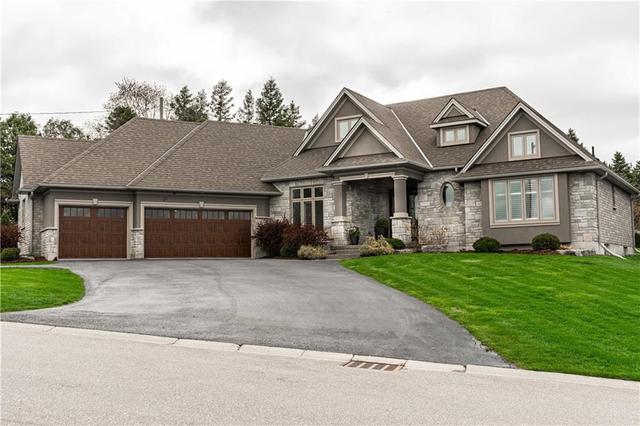 38 Pinehill Drive, House detached with 5 bedrooms, 3 bathrooms and 4 parking in Brant ON | Image 3