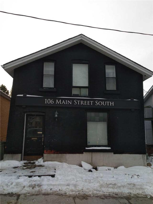 106 Main St S, House detached with 4 bedrooms, 3 bathrooms and 8 parking in Newmarket ON | Image 1