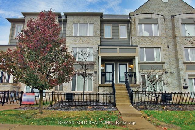 10 - 5005 Oscar Peterson Blvd, Townhouse with 3 bedrooms, 3 bathrooms and 1 parking in Mississauga ON | Image 1