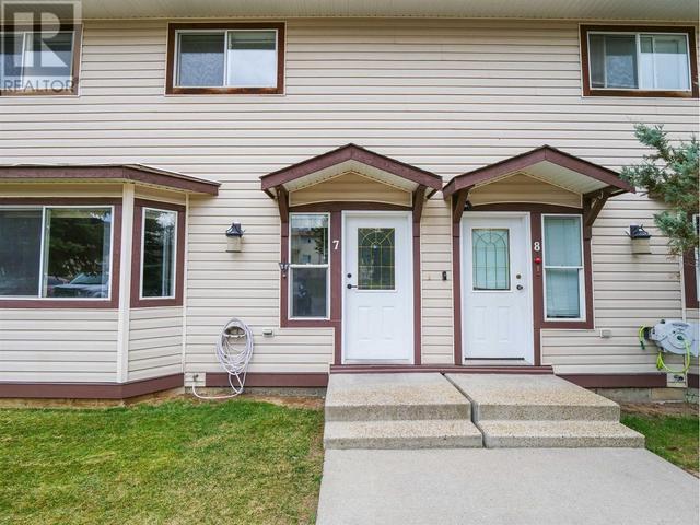 7 - 410 Pinchbeck Street, House attached with 3 bedrooms, 2 bathrooms and null parking in Quesnel BC | Image 2
