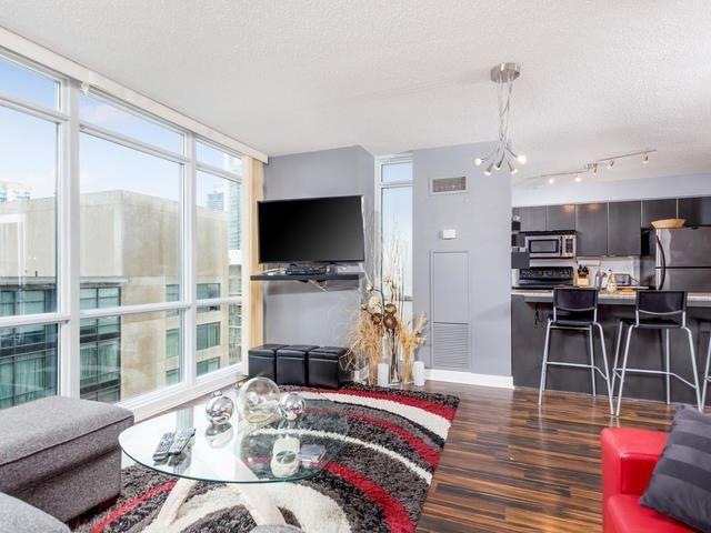 1003 - 11 Brunel Crt, Condo with 1 bedrooms, 1 bathrooms and 1 parking in Toronto ON | Image 9