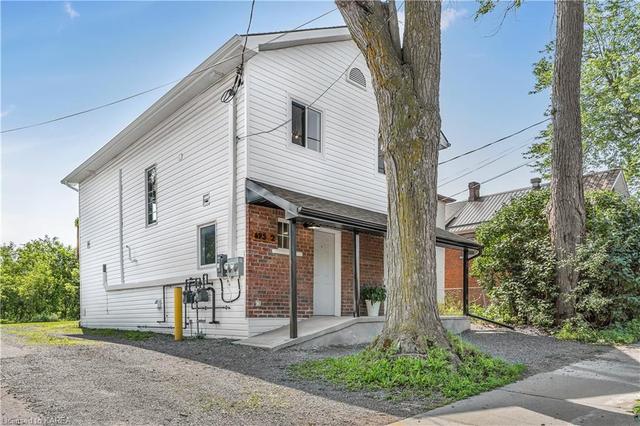695 Montreal Street, House detached with 4 bedrooms, 0 bathrooms and 2 parking in Kingston ON | Image 2