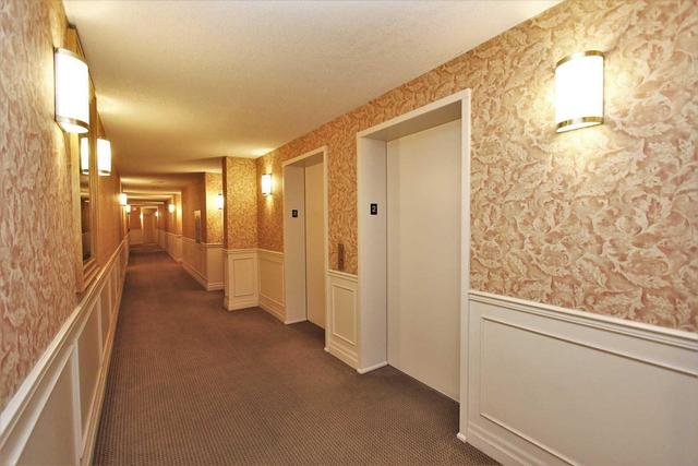 201 - 75 York Mills Rd, Condo with 2 bedrooms, 2 bathrooms and 2 parking in Toronto ON | Image 13