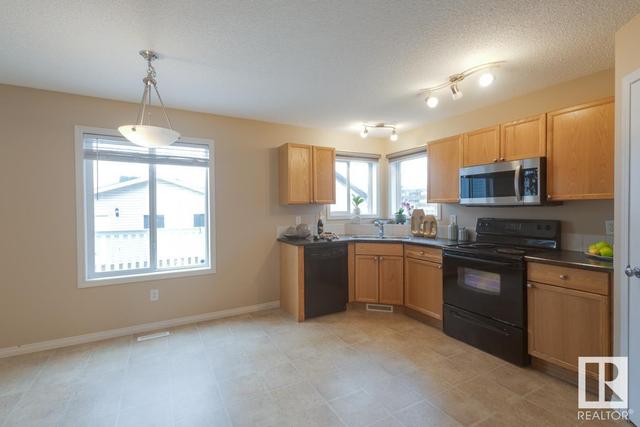 5813 Sutter Pl Nw, House detached with 3 bedrooms, 2 bathrooms and null parking in Edmonton AB | Image 8