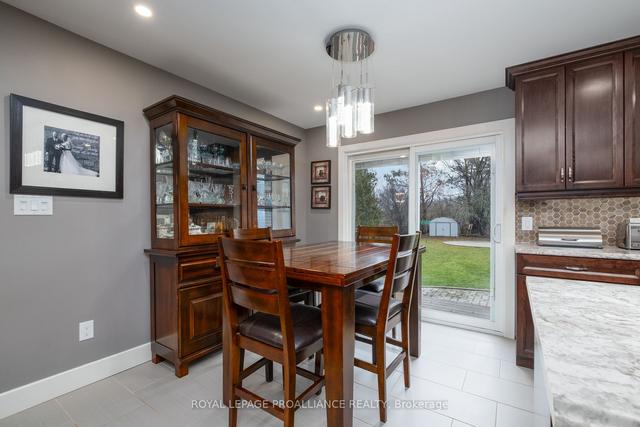 659 Aylmer Cres, House detached with 4 bedrooms, 3 bathrooms and 4 parking in Kingston ON | Image 11