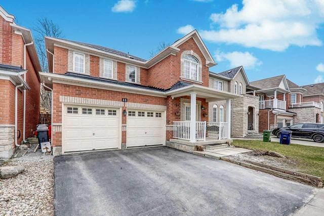 11 Quietbrook Cres, House detached with 4 bedrooms, 4 bathrooms and 2 parking in Toronto ON | Image 2