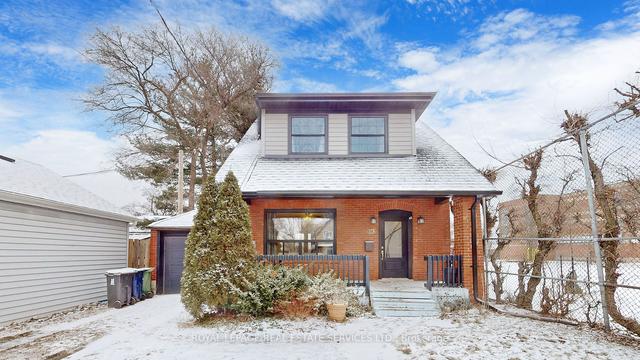 19 Lydon Ave, House detached with 3 bedrooms, 2 bathrooms and 3 parking in Toronto ON | Image 1