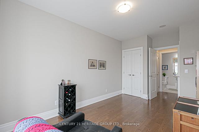 321 - 80 Burns Blvd, Condo with 2 bedrooms, 2 bathrooms and 1 parking in King ON | Image 11