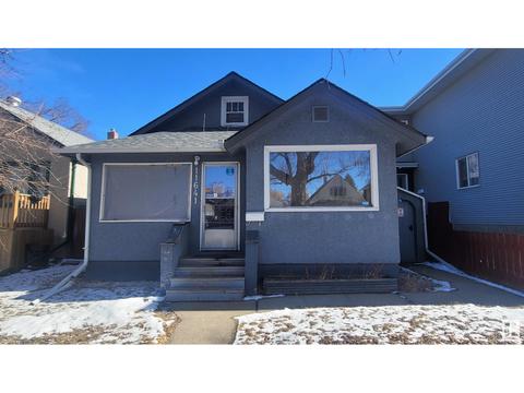 11641 92 St Nw, House detached with 2 bedrooms, 1 bathrooms and null parking in Edmonton AB | Card Image