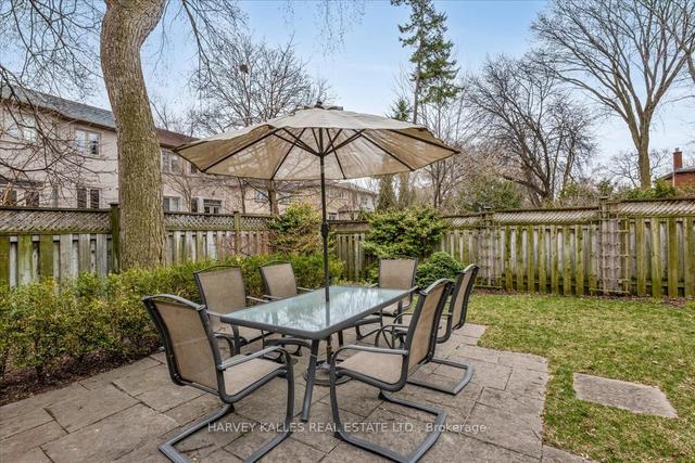 23 Cameron Ave, House detached with 4 bedrooms, 5 bathrooms and 3 parking in Toronto ON | Image 31