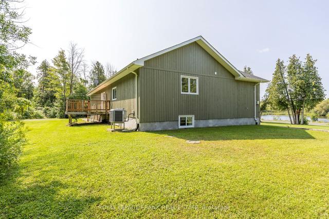 4267 County Rd 32, House detached with 2 bedrooms, 3 bathrooms and 7 parking in Douro Dummer ON | Image 19