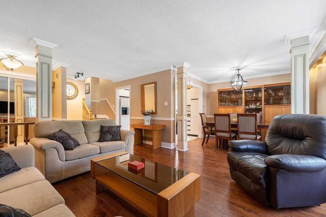 87 Elgin Dr, House detached with 3 bedrooms, 2 bathrooms and 5 parking in Brampton ON | Image 39