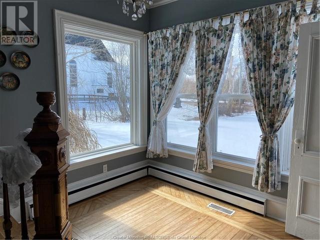 14 West Main St, House detached with 3 bedrooms, 3 bathrooms and null parking in Port Elgin NB | Image 5