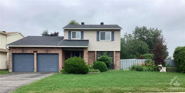 184 Des Pins Place, House detached with 3 bedrooms, 3 bathrooms and 6 parking in Ottawa ON | Image 1