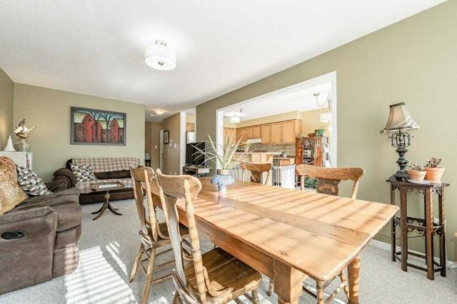 155 Swift Cres, House detached with 3 bedrooms, 4 bathrooms and 3.5 parking in Guelph ON | Image 7