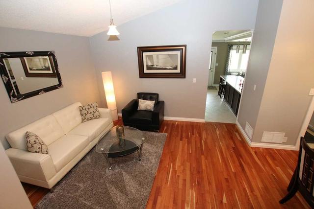 1445 Largo Cres, House detached with 2 bedrooms, 2 bathrooms and 3 parking in Oshawa ON | Image 29