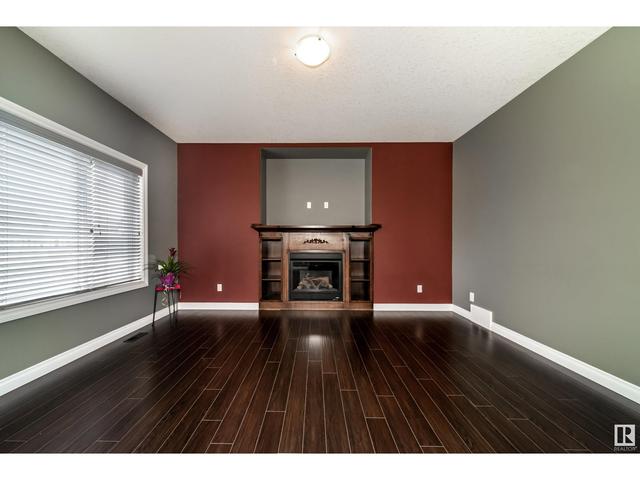 9628 221 St Nw, House detached with 3 bedrooms, 2 bathrooms and null parking in Edmonton AB | Image 10