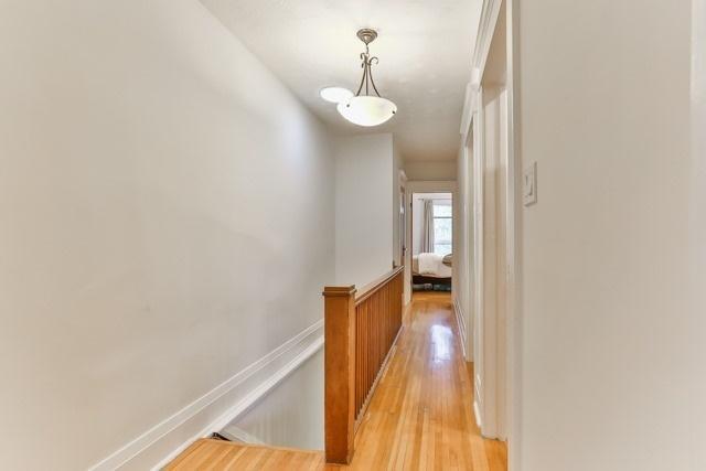 215 Ashworth Ave, House semidetached with 3 bedrooms, 2 bathrooms and 1 parking in Toronto ON | Image 8