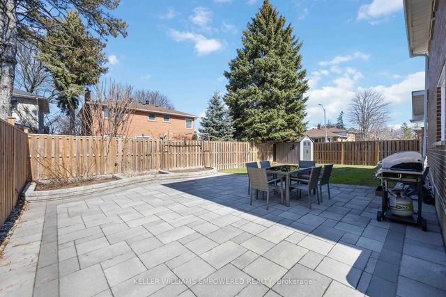 1 Weatherstone Cres, House detached with 4 bedrooms, 4 bathrooms and 4 parking in Toronto ON | Image 26