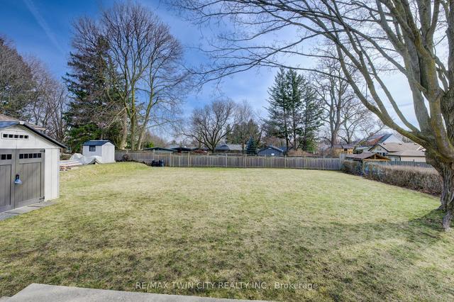 193 Chapel St, House detached with 3 bedrooms, 2 bathrooms and 2 parking in Kitchener ON | Image 21