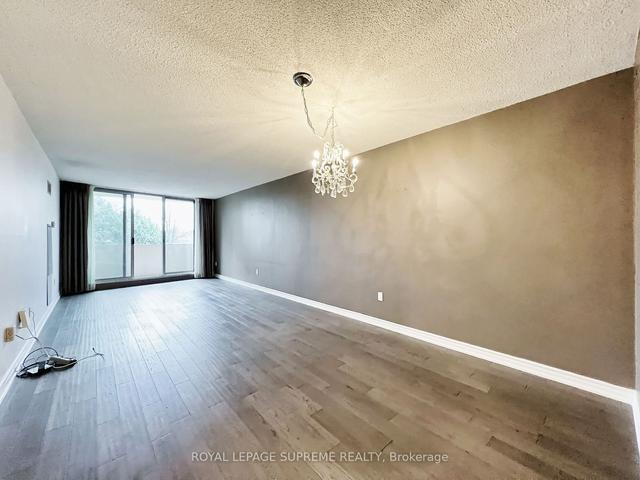 205 - 299 Mill Road Rd, Condo with 3 bedrooms, 2 bathrooms and 1 parking in Toronto ON | Image 3