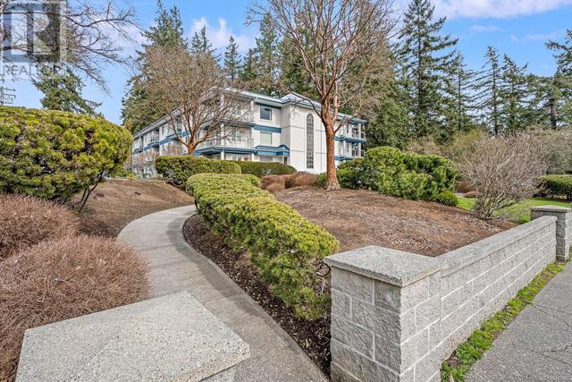 102 - 1970 Comox Ave, Condo with 2 bedrooms, 2 bathrooms and 1 parking in Comox BC | Image 29