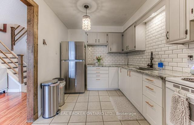 26 - 14 Williamsburg Rd, Townhouse with 3 bedrooms, 2 bathrooms and 1 parking in Kitchener ON | Image 5