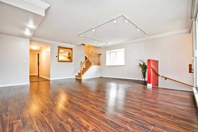 313 - 188 Bonis Ave, Townhouse with 4 bedrooms, 3 bathrooms and 1 parking in Toronto ON | Image 8