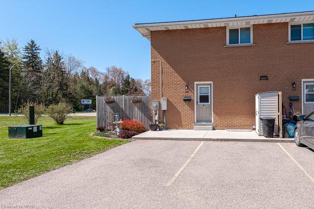 1 - 432 Maple Avenue, House attached with 3 bedrooms, 1 bathrooms and 2 parking in Stratford ON | Image 46