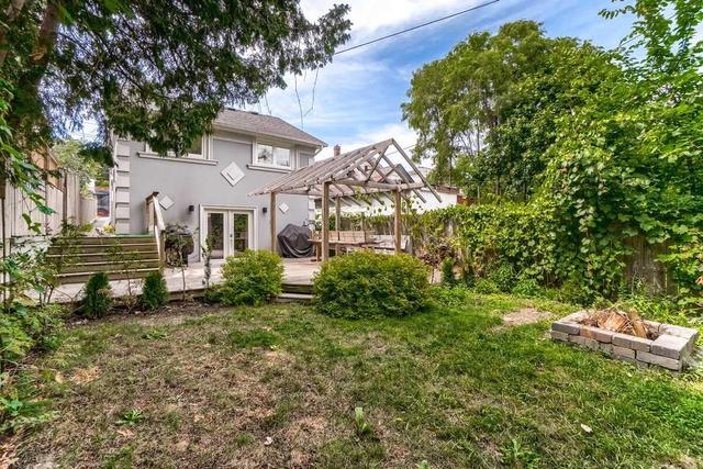 699 Scarlett Rd, House detached with 2 bedrooms, 2 bathrooms and 4 parking in Toronto ON | Image 30