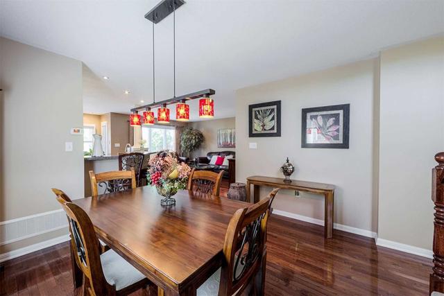 78 Jamesway Cres, House attached with 3 bedrooms, 3 bathrooms and 3 parking in Whitchurch Stouffville ON | Image 39