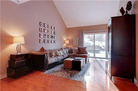 223 Chestnut Hill Cres, House attached with 2 bedrooms, 3 bathrooms and 3 parking in Kitchener ON | Image 7