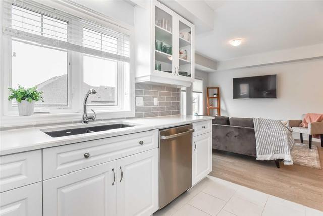 14 - 39 Kay Cres, Townhouse with 2 bedrooms, 2 bathrooms and 1 parking in Guelph ON | Image 10