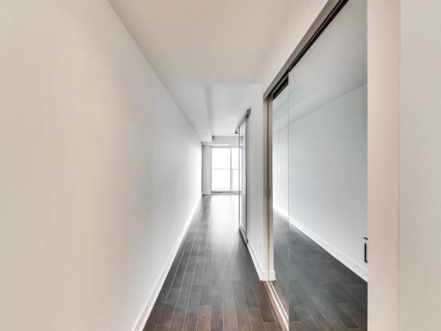 809 - 58 Orchard View Blvd, Condo with 1 bedrooms, 1 bathrooms and null parking in Toronto ON | Image 13