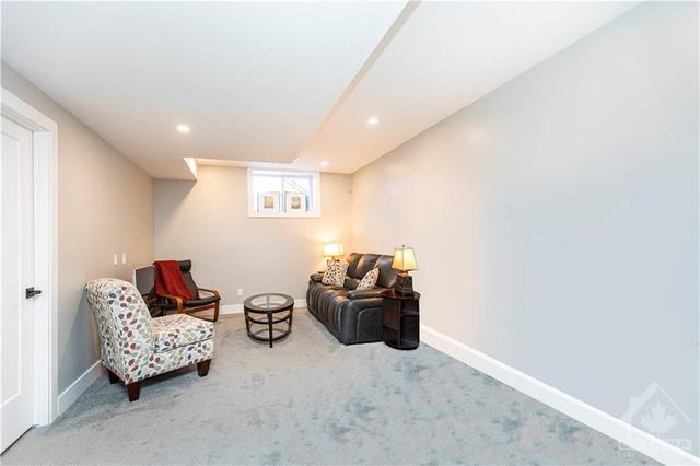 35 Wally Kasper Private, Townhouse with 3 bedrooms, 3 bathrooms and 2 parking in Ottawa ON | Image 25