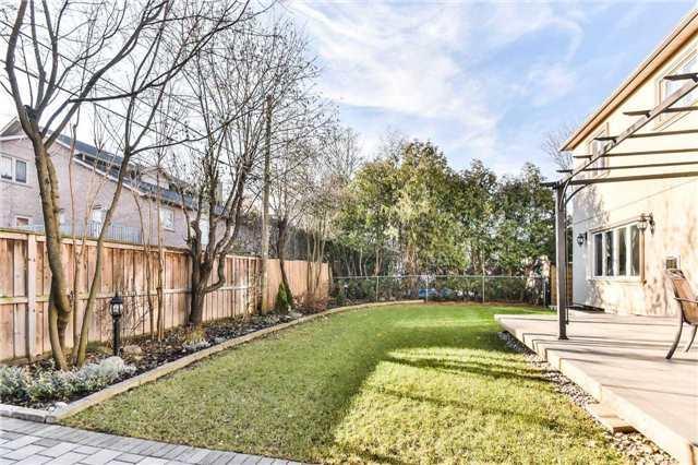 41 Tremont Cres, House detached with 4 bedrooms, 5 bathrooms and 7 parking in Toronto ON | Image 17
