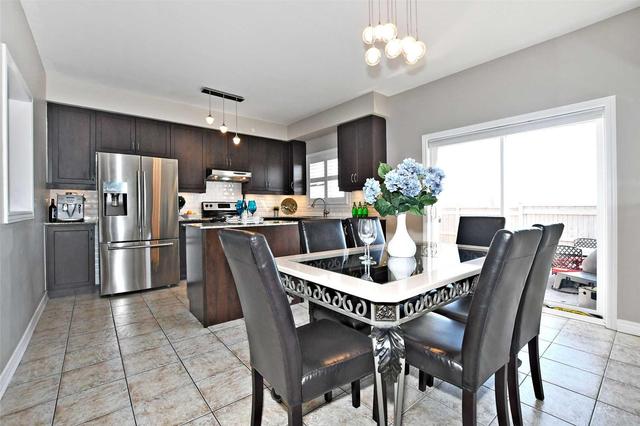 49 Zachary Pl, House attached with 3 bedrooms, 4 bathrooms and 4 parking in Vaughan ON | Image 8