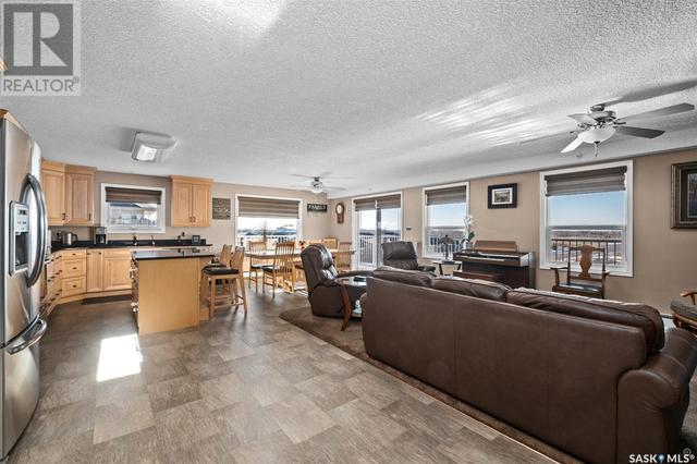 404 - 2781 Woodbridge Drive, Condo with 3 bedrooms, 2 bathrooms and null parking in Prince Albert SK | Image 13