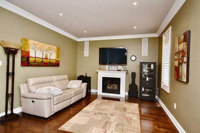 103 Empire Dr, House detached with 4 bedrooms, 5 bathrooms and 6 parking in Barrie ON | Image 6