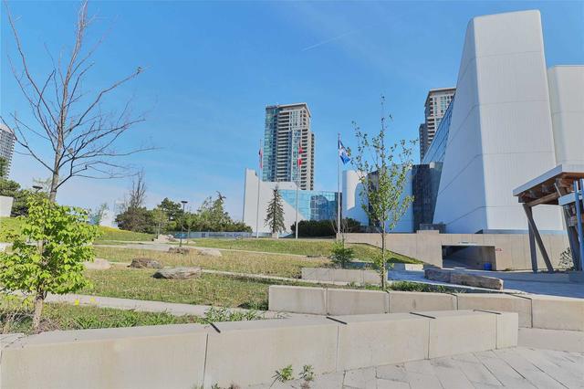 2008 - 60 Town Centre Crt, Condo with 1 bedrooms, 1 bathrooms and 1 parking in Toronto ON | Image 17