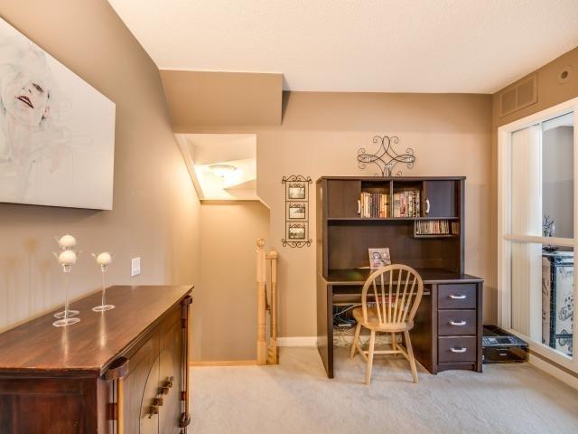 th 46 - 93 The Queensway Ave, Townhouse with 1 bedrooms, 2 bathrooms and 1 parking in Toronto ON | Image 10