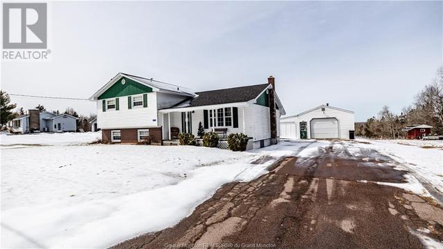 819 Route 465, House detached with 3 bedrooms, 1 bathrooms and null parking in Harcourt NB | Image 2