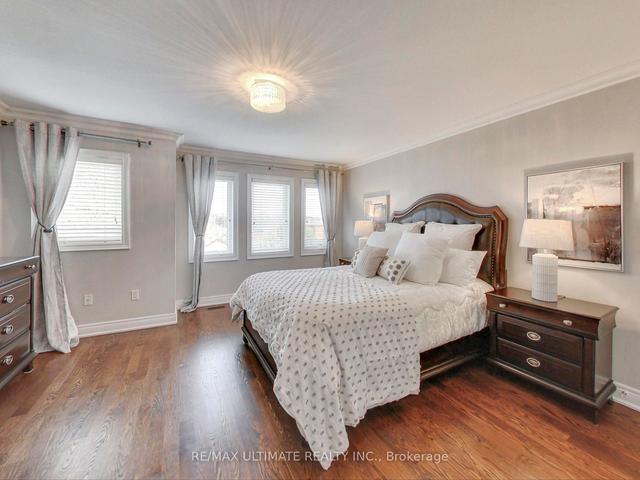 436 Gilbert Ave, House semidetached with 3 bedrooms, 4 bathrooms and 5 parking in Toronto ON | Image 14