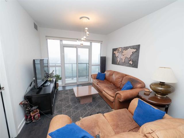 1604 - 501 St Clair Ave W, Condo with 1 bedrooms, 1 bathrooms and 1 parking in Toronto ON | Image 7