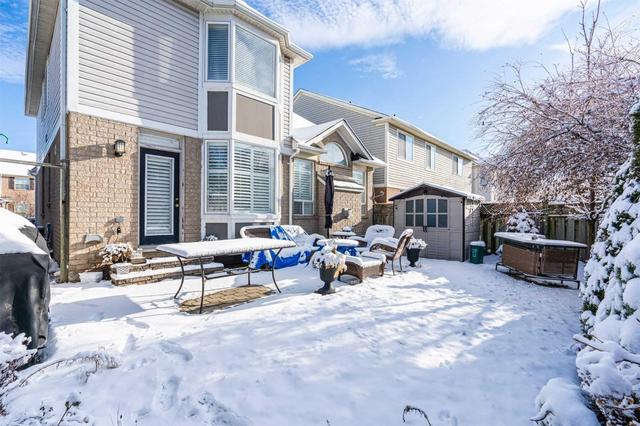 678 Dolby Cres, House detached with 3 bedrooms, 3 bathrooms and 1 parking in Milton ON | Image 20
